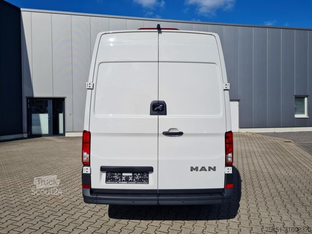 Dodávka s vysokou strechou Man TGE 3.140 Kasten TDi LR L4H3 Navigation Kamera