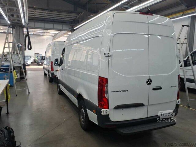 Furgons Mercedes-Benz Sprinter 317 CDI,L2H2,Automatik,Kamera,Navi