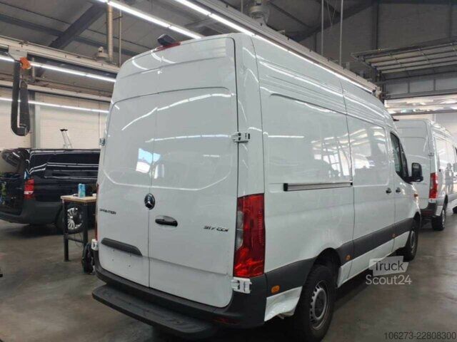 Furgons Mercedes-Benz Sprinter 317 CDI,L2H2,Automatik,Kamera,Navi