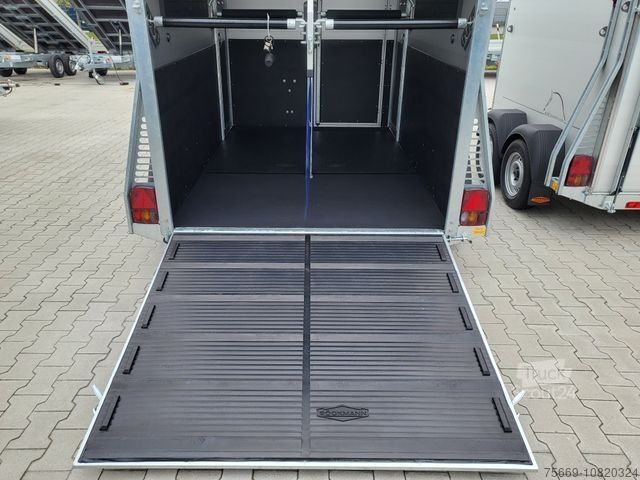 Ρυμουλκούμενο μεταφοράς αλόγων BÖCKMANN Portax L SR