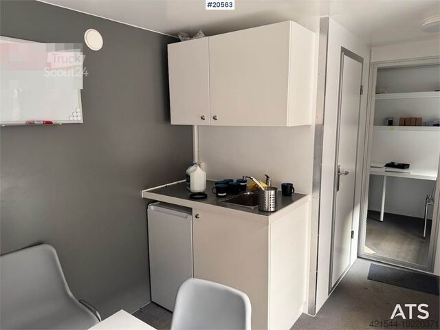 Arnpro Kaserne med Toilet.  Arnpro Barracks w/ Toilet.