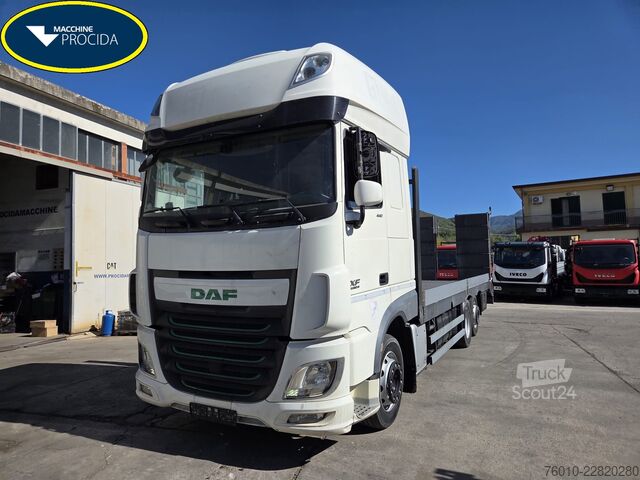 плосък камион DAF XF 440