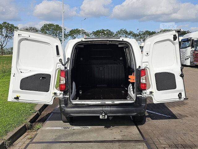 Bakwagen OPEL COMBO 1.5 L2 2xZjdeur NAP Airco Trekhaak 1e Eig...