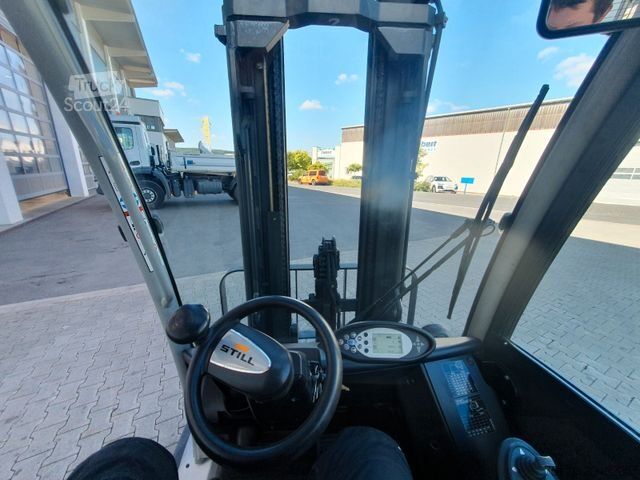 Ανυψωτικό περονοφόρο με εμπρόσθιο φορτηγό STILL RX70-35 / Triplex: 4.80m / nur 2.004h! / Klima