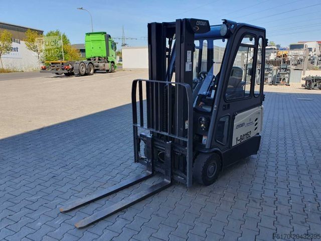 Front loader forklift Crown SCT6020-1.3 /Triplex: 4.30m /Batterie 2020
