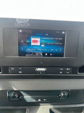 Panelvan MERCEDES-BENZ Sprinter 317 LANG 9G-TRONIC TOTWINKEL 360°KAMERA