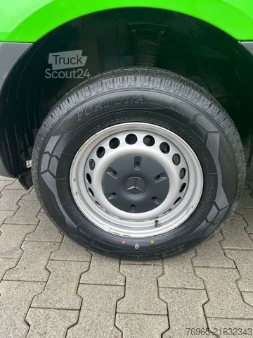 Panelvan MERCEDES-BENZ Sprinter 317 LANG 9G-TRONIC TOTWINKEL 360°KAMERA