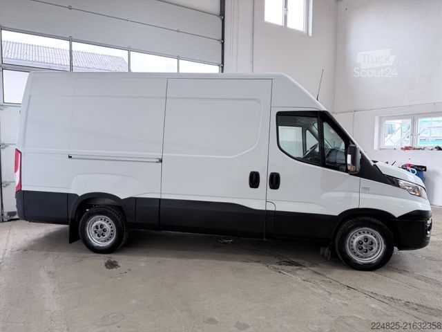 High top van IVECO Daily 35S14 Kastenwagen Hoch+Mittel *Klima*2017