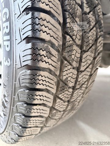 High top van IVECO Daily 35S14 Kastenwagen Hoch+Mittel *Klima*2017