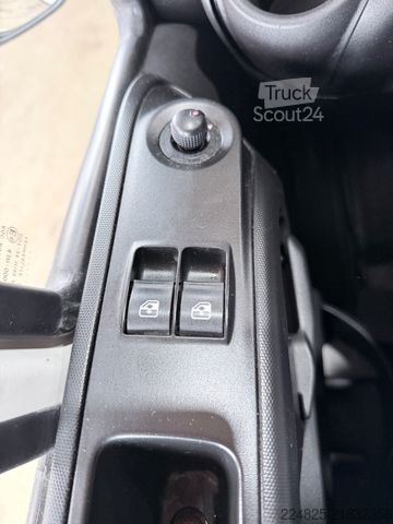 High top van IVECO Daily 35S14 Kastenwagen Hoch+Mittel *Klima*2017