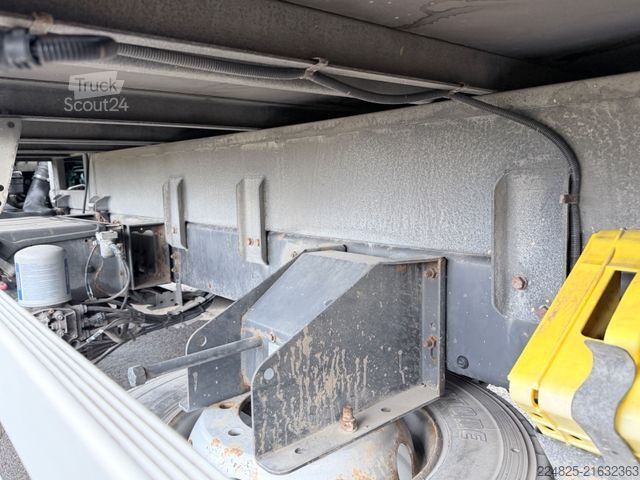 Box truck VOLVO FL250 Euro 6 Koffer +LBW Bj-2014