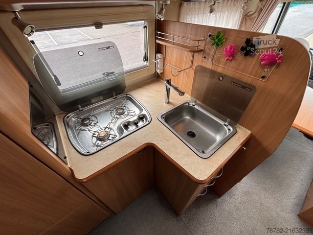 Integrated camper NIESMANN+BISCHOFF Arto 69 3,0d STANDKLIMA*ALKO-AMC*AHK-2t*TÜV neu