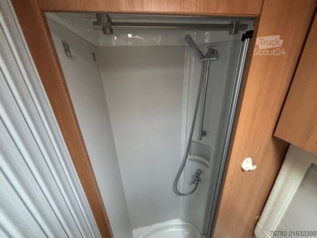 Integrated camper NIESMANN+BISCHOFF Arto 69 3,0d STANDKLIMA*ALKO-AMC*AHK-2t*TÜV neu