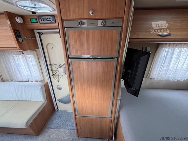 Integrated camper NIESMANN+BISCHOFF Arto 69 3,0d STANDKLIMA*ALKO-AMC*AHK-2t*TÜV neu