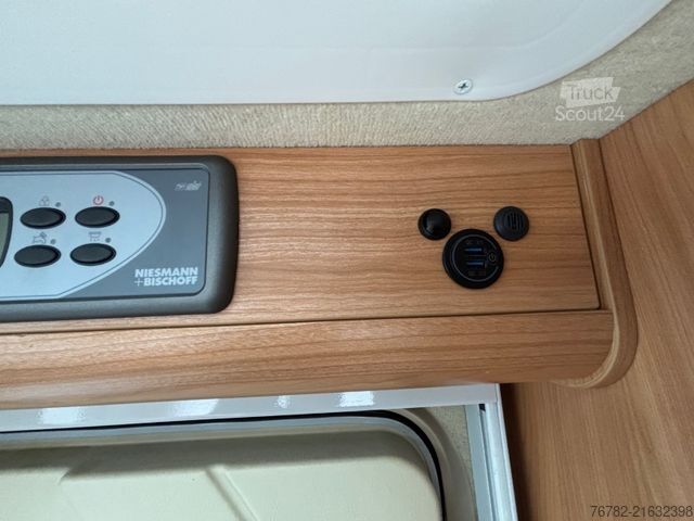 Integrated camper NIESMANN+BISCHOFF Arto 69 3,0d STANDKLIMA*ALKO-AMC*AHK-2t*TÜV neu
