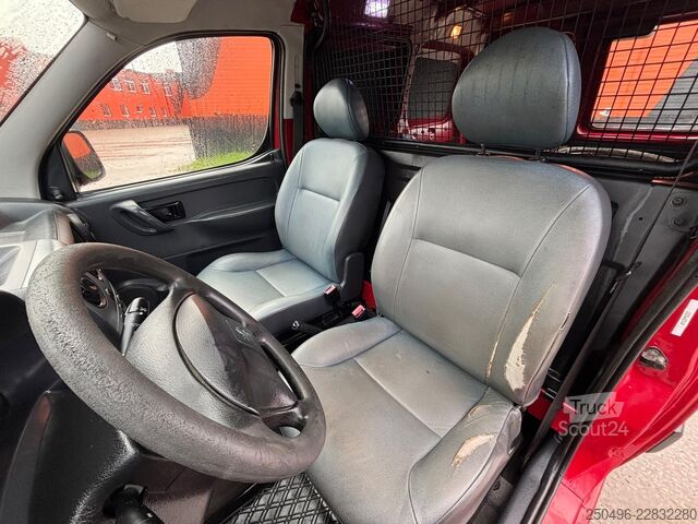 Van de entrega Peugeot Partner