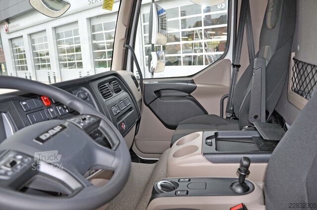 валіза DAF XB 230 FA 4x2 ST968 12T Powerline - Plywood Vee...
