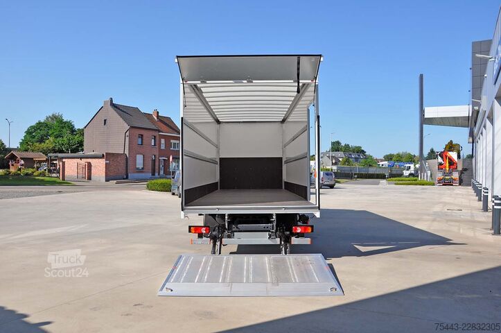 валіза DAF XB 230 FA 4x2 ST968 12T Powerline - Plywood Vee...