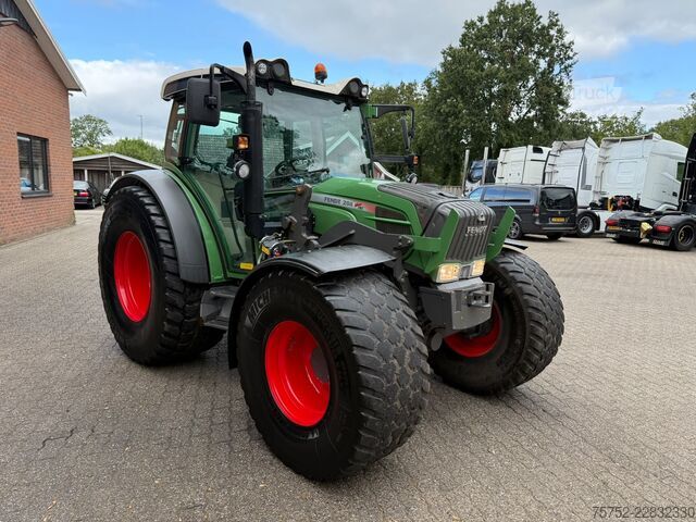 трактор Fendt 208 Vario TMS 3.481 uur!