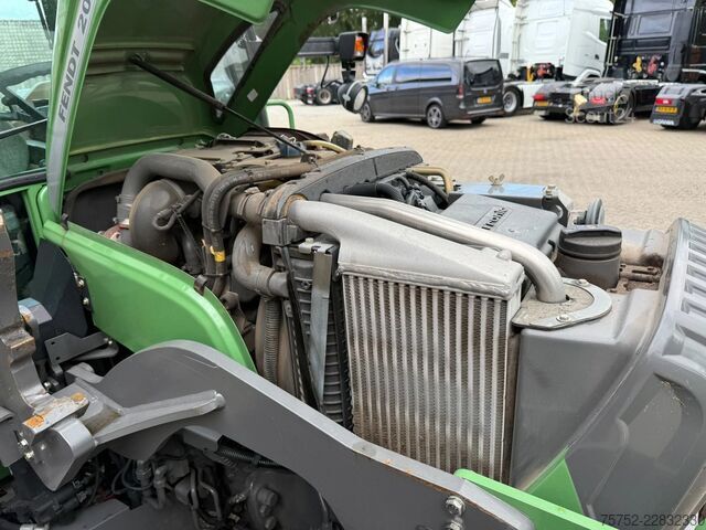 трактор Fendt 208 Vario TMS 3.481 uur!