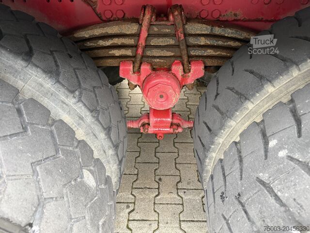 Camião basculante Scania R580 8X4 Kipper Kran HIAB 244-5