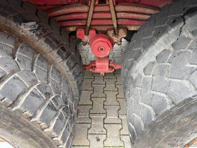 Grue montée sur camion Scania R580 8X4 Kipper Kran HIAB 244-5