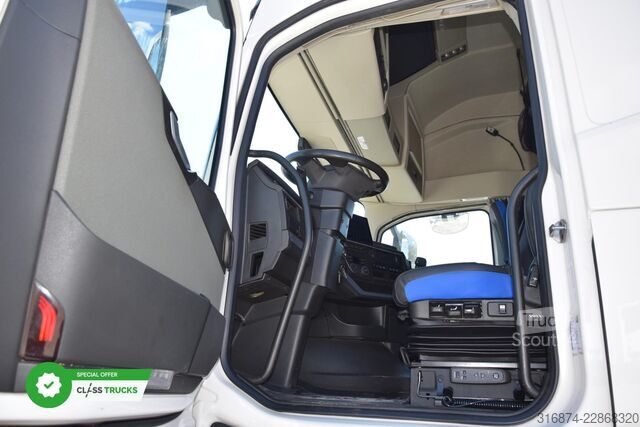Trattore stradale standard VOLVO FH 460 Globetrotter XL i-Save