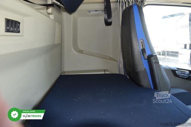 Trattore stradale standard VOLVO FH 460 Globetrotter XL i-Save