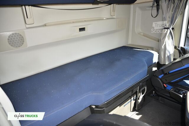Trattore stradale standard VOLVO FH 460 Globetrotter XL Varios i-Save