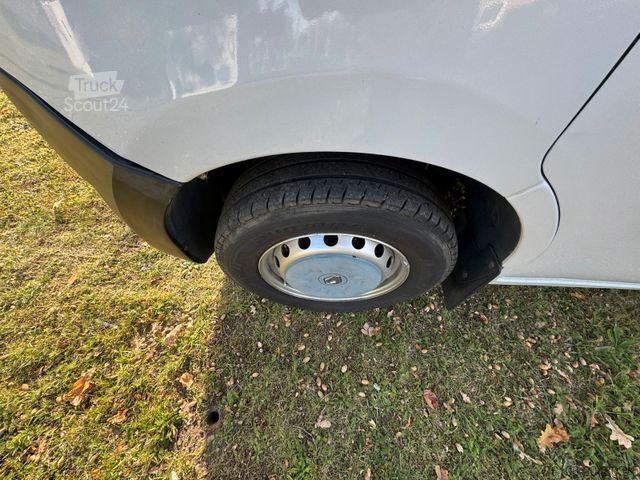 Vrachtwagen met bakwagen RENAULT Master Koffer mit Ladebordwand *Klima*Seitentür*