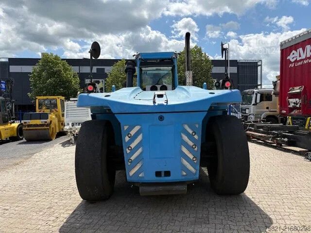 Apilador de contenedores Kalmar DFC 420 - 12 DFC 420-12