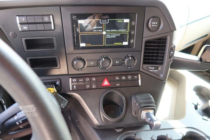 شاحنة نقل سيارات مغلقة Mercedes-Benz Actros 1840 4x2 Groenewold auto-transporter, 9 ...