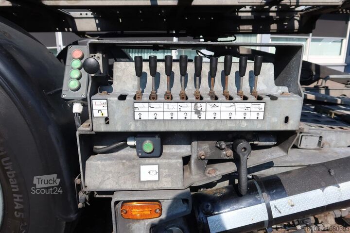 شاحنة نقل سيارات مغلقة Mercedes-Benz Actros 1840 4x2 Groenewold auto-transporter, 9 ...