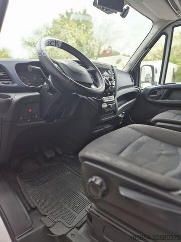 Furgon skrzyniowy Iveco Daily 70 C
