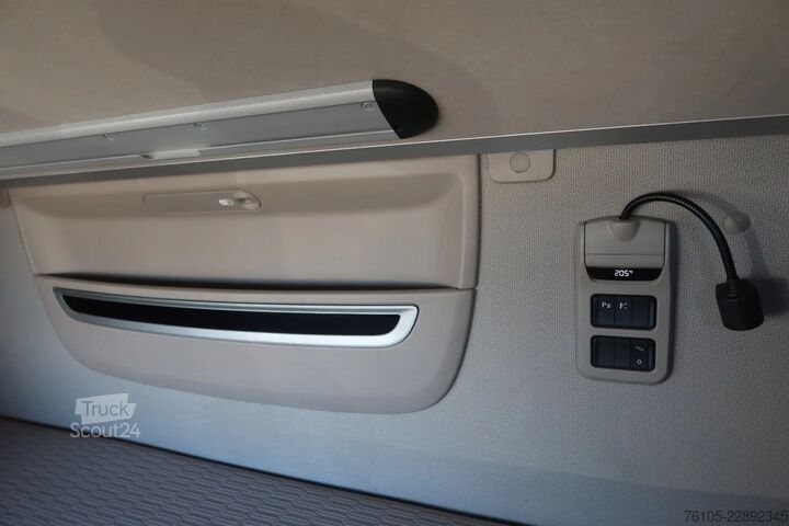 Furgón portacoches DAF XF 450 6x2 Oprijwagen vloerhoogte 100 cm + 2x  ...