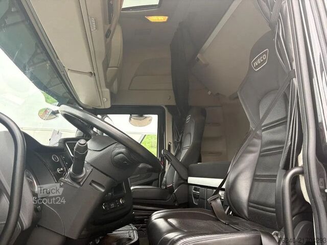 Iveco S-Way AS440ST/FP 570HP - Retarder - Showtruck Iveco S-way AS440ST/FP 570PK - Retarder - Showtruck