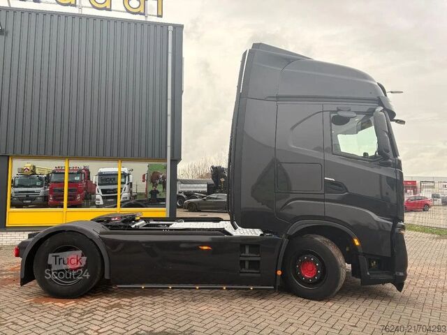 Iveco S-Way AS440ST/FP 570HP - Retarder - Showtruck Iveco S-way AS440ST/FP 570PK - Retarder - Showtruck