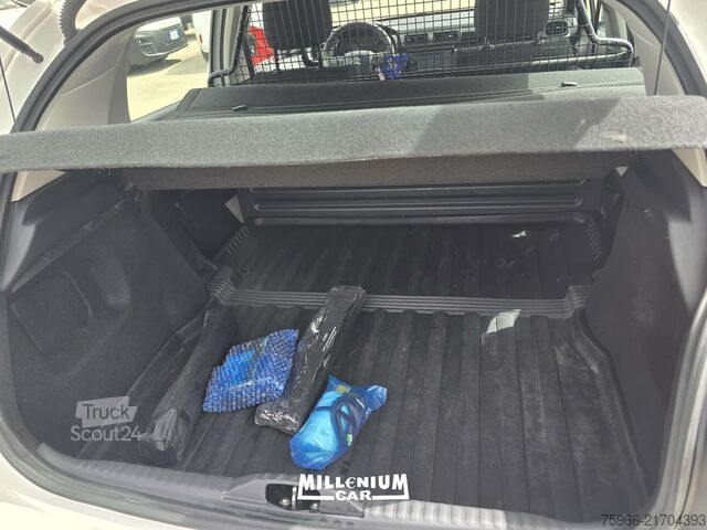 Minibus Citroën C3 HDI AUTOCARRO 2 POSTI 4 PORTE 2022