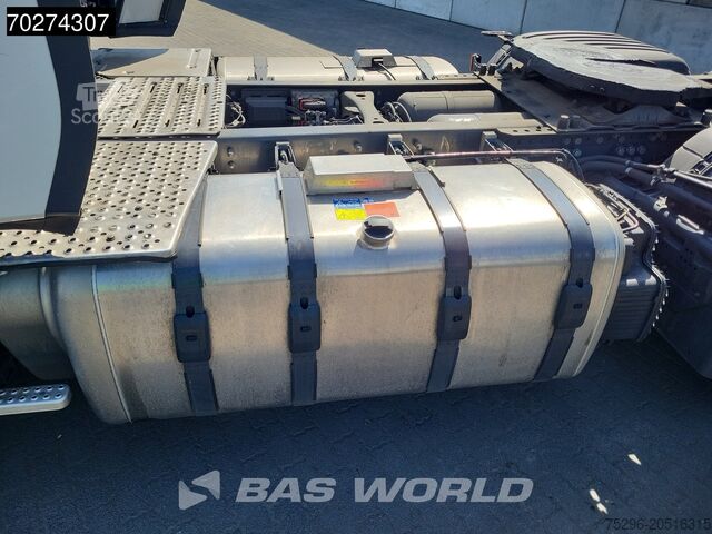 Standard tractor Scania S460 S 4X2 Retarder 2xTanks ACC Euro 6