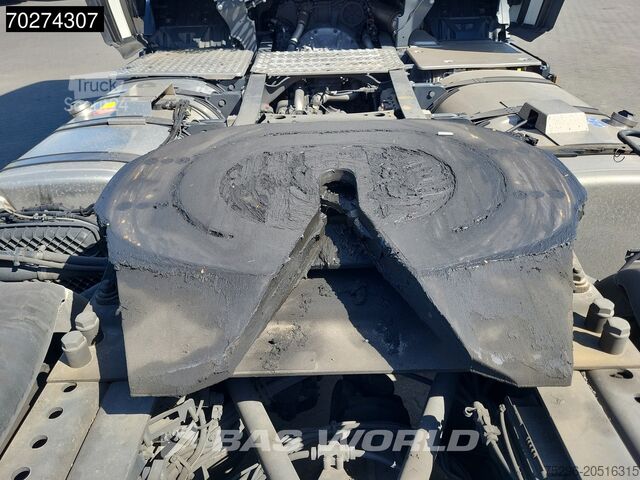 Standard tractor Scania S460 S 4X2 Retarder 2xTanks ACC Euro 6