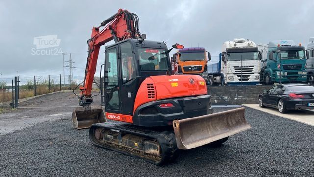 Minigrävare KUBOTA KX080-4a Verstellausleger 8835 KG