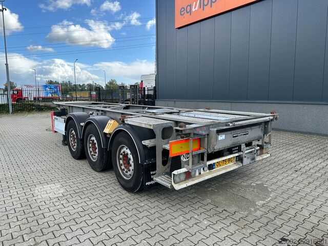 Konténerszállítás Van Hool 3B2015 20FT/30FT ADR chassis / galvanized / dis...