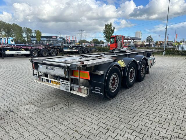 Konténerszállítás Van Hool 3B2015 20FT/30FT ADR chassis / galvanized / dis...