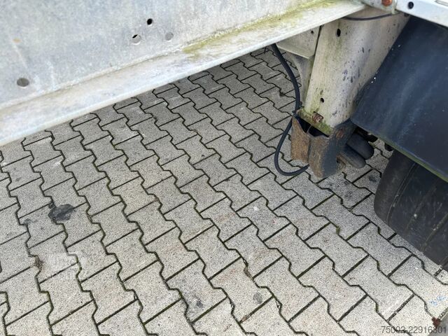 Konténerszállítás Van Hool 3B2015 20FT/30FT ADR chassis / galvanized / dis...