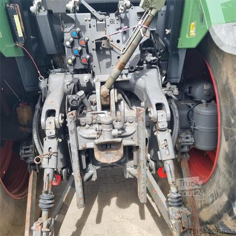 Traktor Fendt 724 Profi Plus