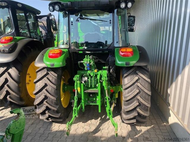 Traktor John Deere 5100M PR40