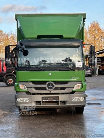 Samochód do przewozu bydła MERCEDES-BENZ Atego 1226 4x2 2-Stock Westrick Viehtransporter