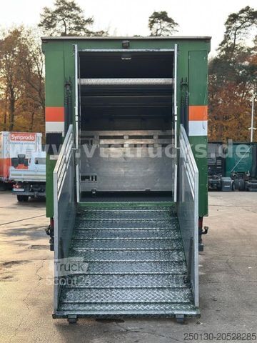 Samochód do przewozu bydła MERCEDES-BENZ Atego 1226 4x2 2-Stock Westrick Viehtransporter