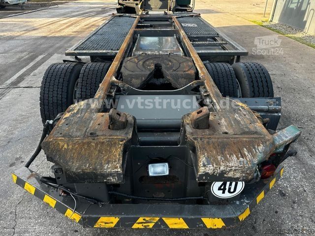 Camión con caja móvil Terberg YT 222 Rangierfahrzeug BDF Sattelplatte