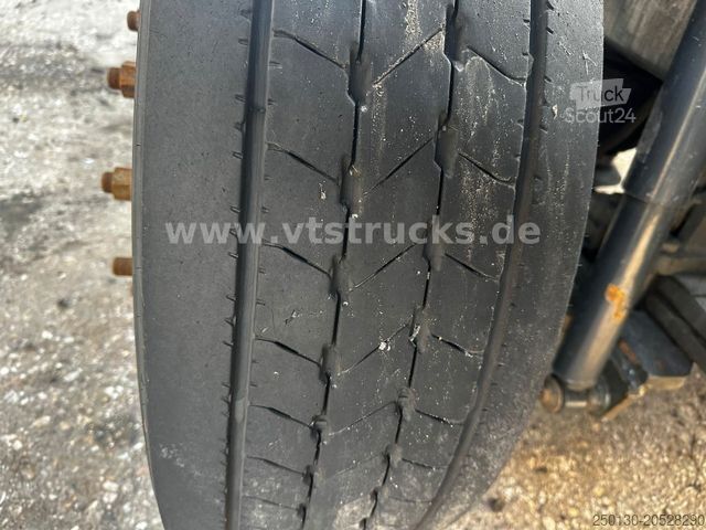 Camión con caja móvil Terberg YT 222 Rangierfahrzeug BDF Sattelplatte